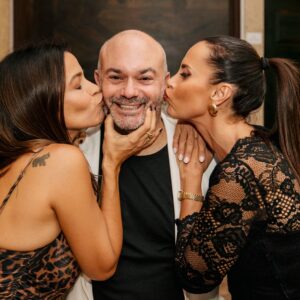 Iva Domingues Instagram - Oh…what a night to remember! 
50 do Babá 🥳
#epic

Make up @martacruz_makeup_ 
Hair @maryjane.hairstylist