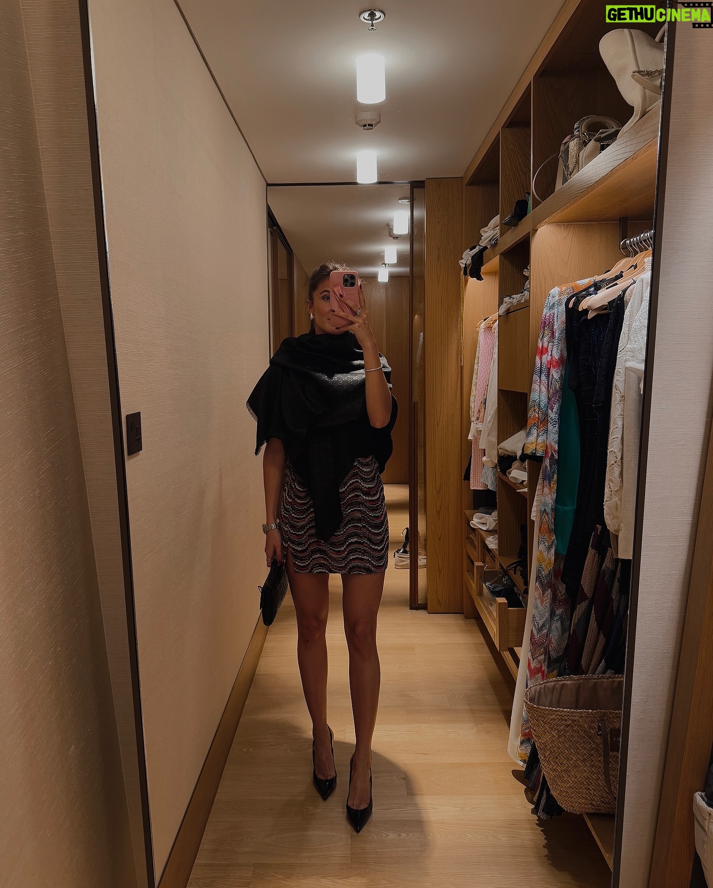 Jamie-Lee Six - 8.9K Likes - day SIX π€‘βπΌ