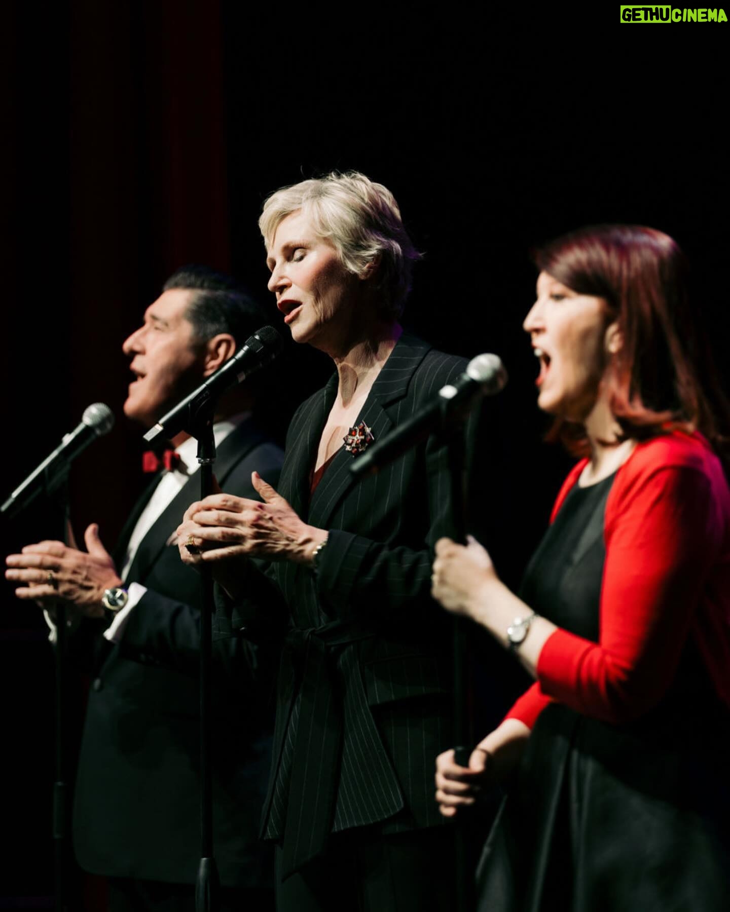 Jane Lynch - 8.5K Likes - Hey there, Midland. You’re up! TONIGHT 730pm. Be there or be a big bah humbug person. @midlandcenter @therealkateflannery @timdavis_official @tonyguerreroquintet photo by @isaacapon
