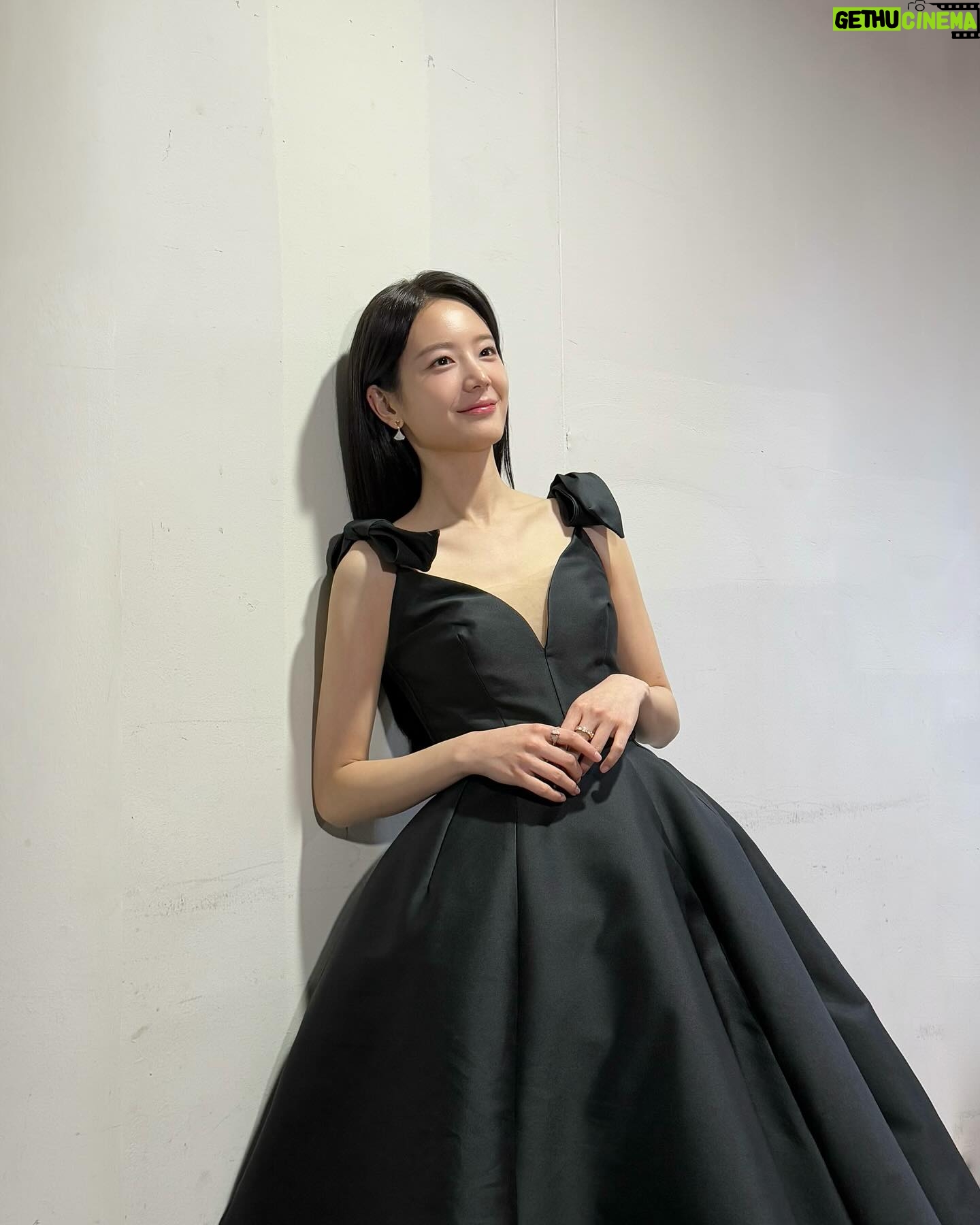 Jang Gyu-ri - 277.1K Likes - đđĽ°