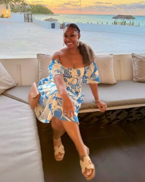 Jasmine Luv Instagram - I know my passport hate to see me coming 🏝️🗺️✈️
@goldwynnresortbahamas