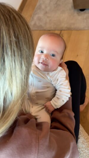 Jasmine Roth Instagram - 4 Months of Darla Rose ♥️♥️ I’m full of emotions as I think about my little baby being 4 months old.  I swear it feels like I birthed her yesterday, yet here we are out of the newborn stage.

It’s been an unpredictable time in our lives.  On top of the newborn bubble that inevitably turns every parent upside down, we moved to a new state, into a new house, I moved my show and company, and we’ve basically just started completely over on every level.  It’s fair to say that it’s been a lot more than we expected.  It’s been a constant battle to stay present, stay awake, stay strong, stay patient, and stay the course.  We gave up a very plug-n-play life in California and it’s been a bit of a slow start getting into any sort of groove after our move.  But here we are with an adorable, smiley, happy, talkative, strong, and “big” (almost 10 lbs) 4 month old little baby who has thrived through it all.  It’s been countless doctor’s appointments, specialist appointments, caretaker interviews, and hours stressing that we might be missing or forgetting one little thing that could slow her down - but she couldn’t be bothered!  She just wanted snuggles, her mom to feed her, her dad to hold her like a football, sissy to make her laugh, and a quiet place to nap all bundled up in her sleep sack.

Given everything that’s happening with the California fires, it’s impossible not to feel a deep gratitude for the little things.  The highs and lows the past two weeks have been pronounced, as I wished I could be more helpful but also don’t have an ounce of extra strength to contribute.  Trying to wrap my head around the tragedy that our neighbors are enduring, while trying to be strong for our family. 

As I get ready to go back to work full time, my heart aches and the mom guilt comes in overwhelming waves.  But of course, we’ll be fine and still spend plenty of time together (all night if it’s up to her - ha!) and my job (which I love and I’m also so excited to go back to) will balance with the new schedule that two kids requires.

So today I’m deciding to celebrate!  To build my happy and take a minute to reflect on what a wild ride it’s been. (More in Comments👇)