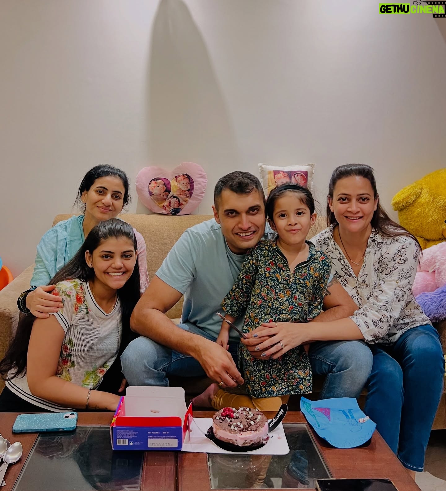 Jaswir Kaur - 3.3K Likes - You Growing up to be such a Beautiful Girl
#tanyakaur 🥰😘♥️🤗🧿
Wishing You a Very Happy Birthday 🎂💐🎁🎊🎉🥳
May God Bless You With all the Happiness and Success ♥️♥️♥️
Keep Wearing that Smile of Yours they look the Best on You 😃😘