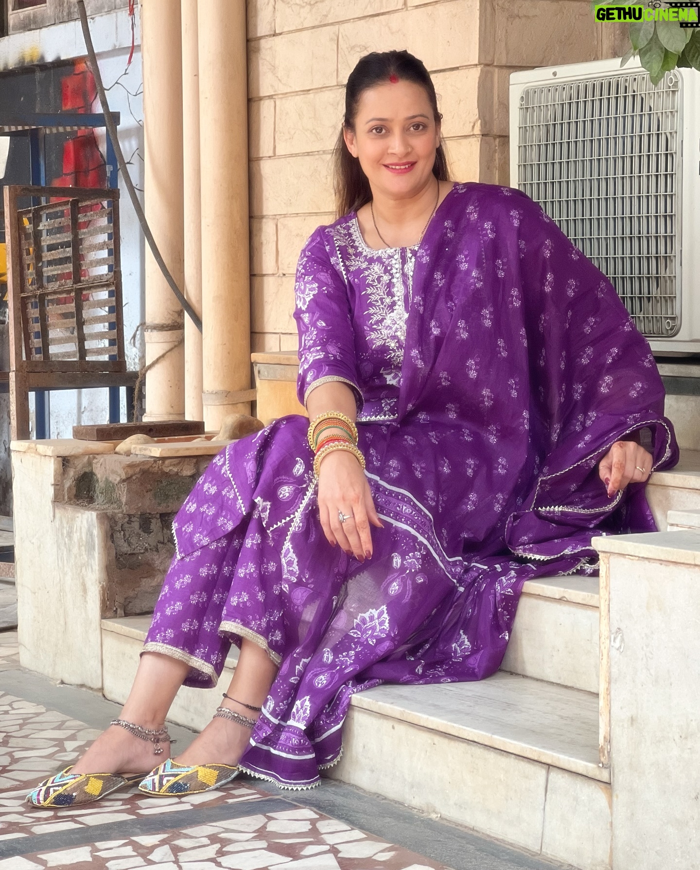 Jaswir Kaur - 3.1K Likes - Simple and Elegant 😍
Wearing @erisha_brand