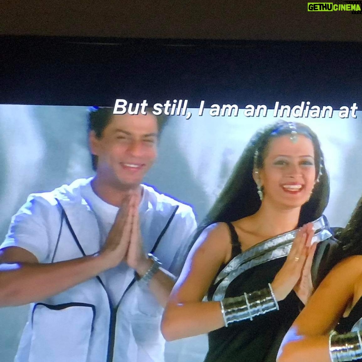 Jaswir Kaur - 17.6K Likes - Happy Birthday @iamsrk 🎂💐🥳♥️🧿
25 years to Badshah Movie Release 🎊🎉 (June 8 th, 1999)