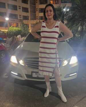 Jaswir Kaur Instagram - Thank You 2024 
You have been quite Entertaining 
Thank You for Teaching Life Lessons 
Thank You to be Kind to me
And Yes, You will be Remembered for so many Changes 
🙏👌😇