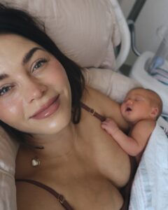 Actress Jenna Dewan HD Photos and Wallpapers December 2024