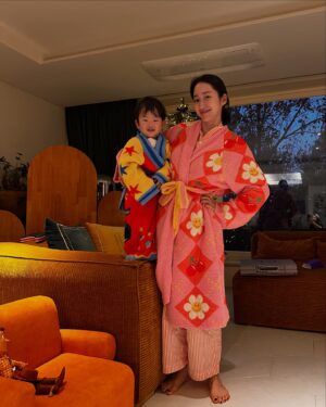 Jeon Hye-bin Instagram - 귀여운 우리🩷🩵