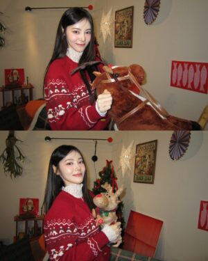Jeong Jin-sol Instagram - ❤️ Merry Christmas 🎅🏻🧑🏻‍🎄🤶🏻❤️