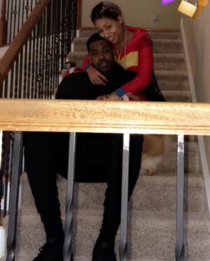 Jessica Dime Instagram - Happy Anniversary Hubbiano !!! @shawne_williams1 7 years and counting !!! I married my best friend , soulmate, and everything in between 🤞🏼 I love you more today than the day we got married . You have been a real man and respected me and our family to the utmost . I thank God for you 🙏🏼❤️