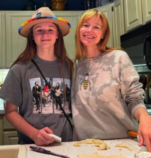 Jewel Instagram - I hope you all had a wonderful Christmas, and Chag Urim Sameach to all my Jewish friends!