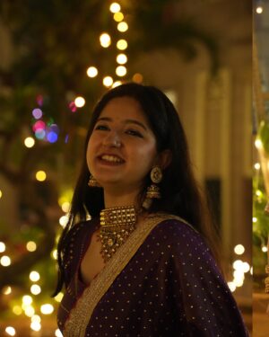Jhanvi Bhatia Instagram - Dressed like my parents would approve - extra golden and unapologetically Marwadi 🤭💜✨

Ready to crash your wedding, send me the invite now lol 😌

Lil surprise in the end heheh 🥰

#weddingoutfitideas #weddingoutfit #shaadiseason #lehenga #lehengalove #lehengasaree #weddingfashion #explorepage #foryou #marwadi #marwadistyle #indianwedding #personalstylist #jhanvibhatia