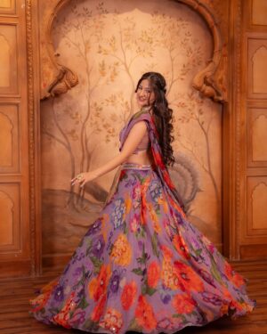 Jhanvi Bhatia Instagram - HAPPY DIWALI 🪔✨❤️🙏🏻

It’s literally one of the happiest time of the year!!! I hope you all are home celebrating w your close ones and in case you’re not, here’s sending virtual hugs and lots of gulab jamuns to you 🥹😋❤️

Love & light 💖
JB

Outfit: @tirumaladesigners 💜
Hair: @makeoverbymaheeshah 🧡
Shot by: @anmoltawde 💚

#diwali #diwalioutfit #diwalifashion #diwalipooja #poseideas #lehenga #lehengalove #diwalispecial #gharmorepardesiya #explorepage #foryou #jhanvibhatia