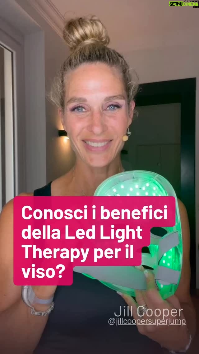 Jill Cooper - 1K Likes - Avete mai sentito parlare del Led Light Therapy per migliorare la pelle? Ci spiega come funziona e a che serve la nostra @jillcoopersuperjump
-
#myptbeauty #mypersonalbeauty #beauty #bellezza #ledlighttherapy #estetica #pelle #beautytips