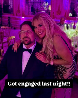Jill Zarin Instagram - Oh what a night! Thank you @hilarymusserhomes for inviting us to celebrate New Year’s Eve together. We had the best time! Looking forward to 2025! We are so blessed to have spent the last week with my family. I feel like I’ve seen it all and what I’ve learned is that your relationships are what matter most so cherish those you love and never take “time”for granted! Happy and Healthy New Year! ❤️❤️❤️