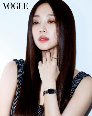Jo Bo-ah Instagram - 🖤🤍🖤🤍🖤🤍