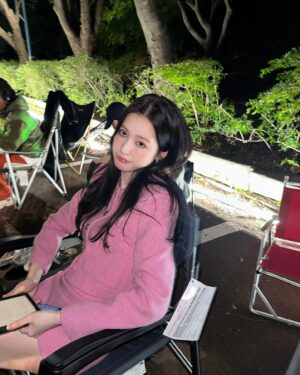 Jo Hye-joo Instagram - 나의 해리에게 💗