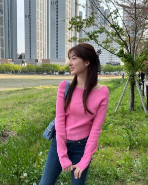 Jo Soo-min Instagram - 하나 소중 모먼트🩷