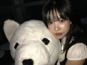 Jo Yu-ri Instagram - ⭐️🌟💫✨