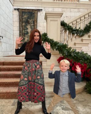 JoAnna Garcia Instagram - Thanksgiving 2024 🍗 1. 🫶🏼 2. My girls 3. Family 4. Me micromanaging 5. My nugget 6. Gingerbread Man pose 7. Making borrowed sport coats look 👩🏻‍🍳💋