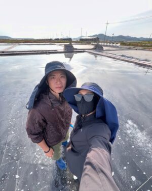 Joanne Peh Instagram - Our first reality TV show 《在世界的角落扎营》 brought us to Korea, and while it was exhausting, it gave us the opportunity to experience the beautiful countryside of Korea and share our views about our marriage and relationships. The episode of “Camping Around The World” is up now on meWATCH (episode 3).