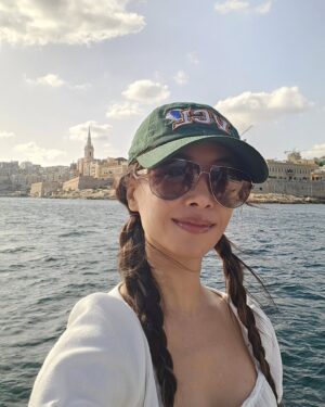 Jolin Tsai Instagram - ❤️馬爾他出海趣❤️ 
一條條小魚 釣得三頭和背肌都很酸😅
 beginner's luck  釣了快8隻 🤞🏻😁😁😁