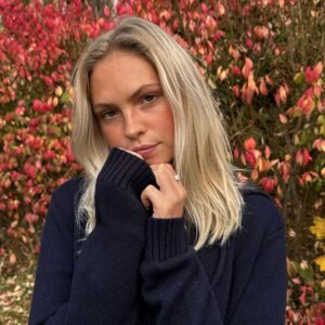 Jordyn Jones Instagram - home 🍂