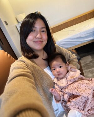 Joyce Ching Instagram - Christmas eve selfies with my favorite girl. 💕