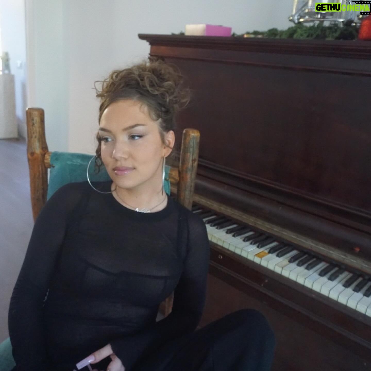 Jude Demorest | Gethu Cinema