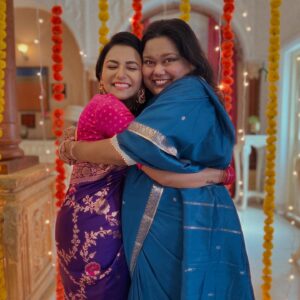 Jui Gadkari Instagram - Wishing you the bestest phase ahead @mostly_monika god bless u with every happiness🌸😇 

We all are truely happy and thrilled to welcome baby mona!! And that reflects in every smile on our set! 

And yes, u will be a great mommy! 🤗 

#babyshower