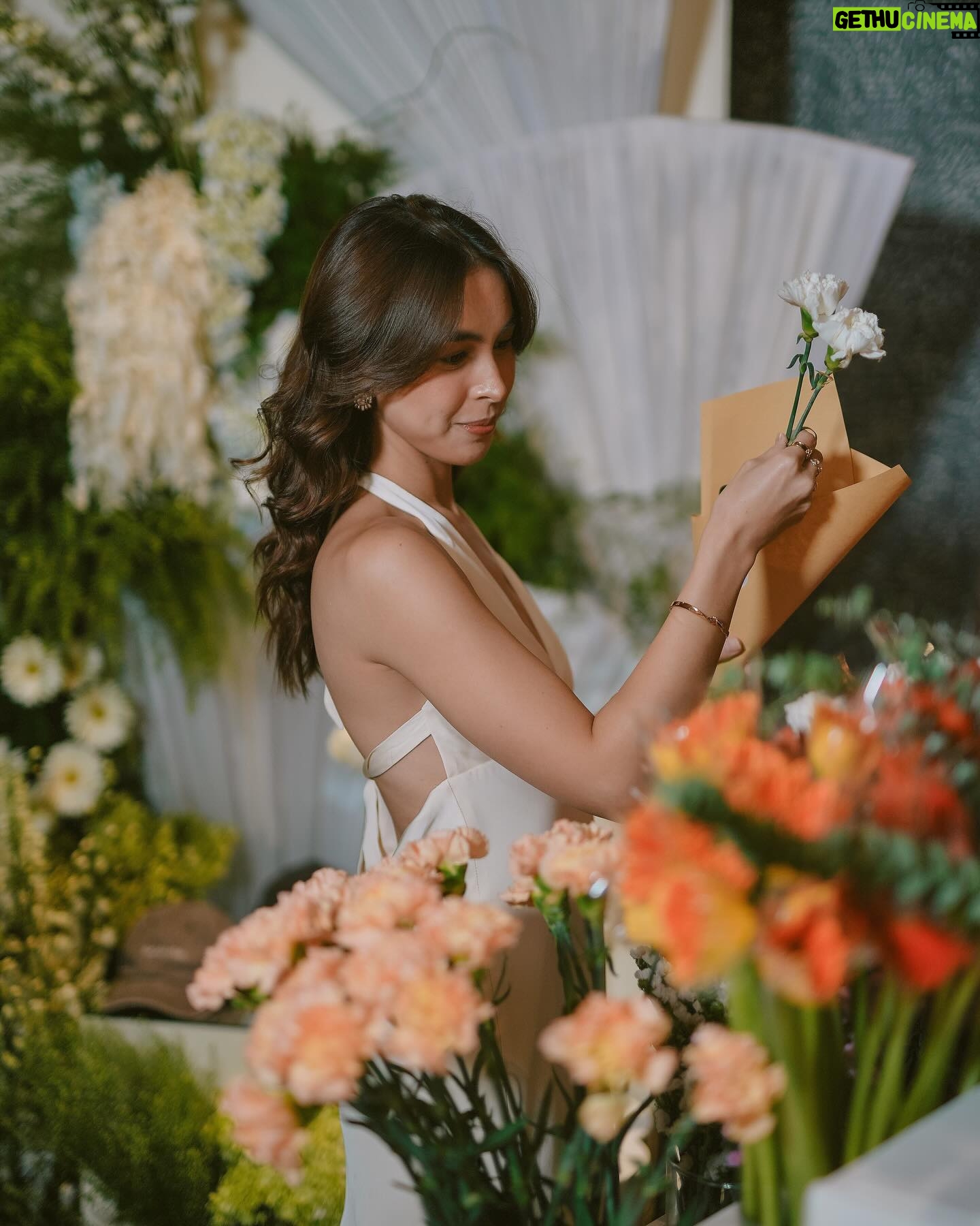 Julia Barretto - 411.7K Likes - Celebrating 3 years of @thejujuclub.co ♡ So grateful to everyone who put this all together and to family and friends for being present for a very meaningful night to me. 🌙