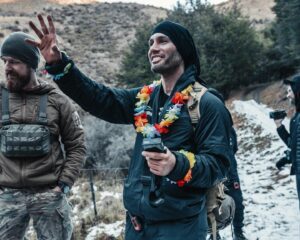 Julia Beautx Instagram - Ihr habt es geschafft 🎉! Ihr seid die Gewinner, die Überlebenden von Staffel 4 - 7vs.Wild. Unter den härtesten Bedingungen, die wir jemals in einer Staffel hatten, habt ihr der Natur getrotzt. Unglaublich, wie ihr durchgezogen habt. Wir ziehen den Hut vor euch, eine unfassbar starke Leistung. 

Danke Julia, Joe, Joey und Uwe und herzlichen Glückwunsch 💚. Ihr seid zu krass. 

#7vswild
