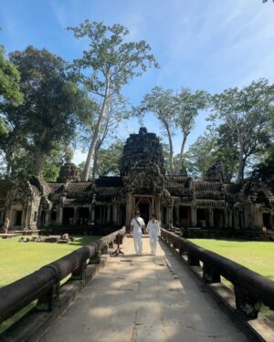 Julie Tan Instagram - 🇰🇭 Cambodia, you are truly stunning. I am in awe 😍