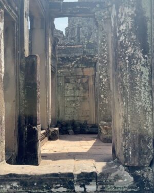 Julie Tan Instagram - 🇰🇭 Cambodia, you are truly stunning. I am in awe 😍
