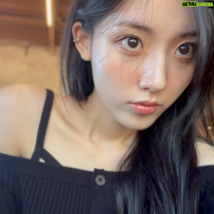 Jung Da-bin - 75.8K Likes - 날이 좋다요 🫧🧋