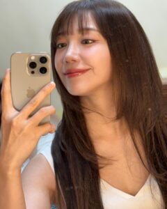 Actress Jung Eun-ji HD Photos and Wallpapers January 2025
