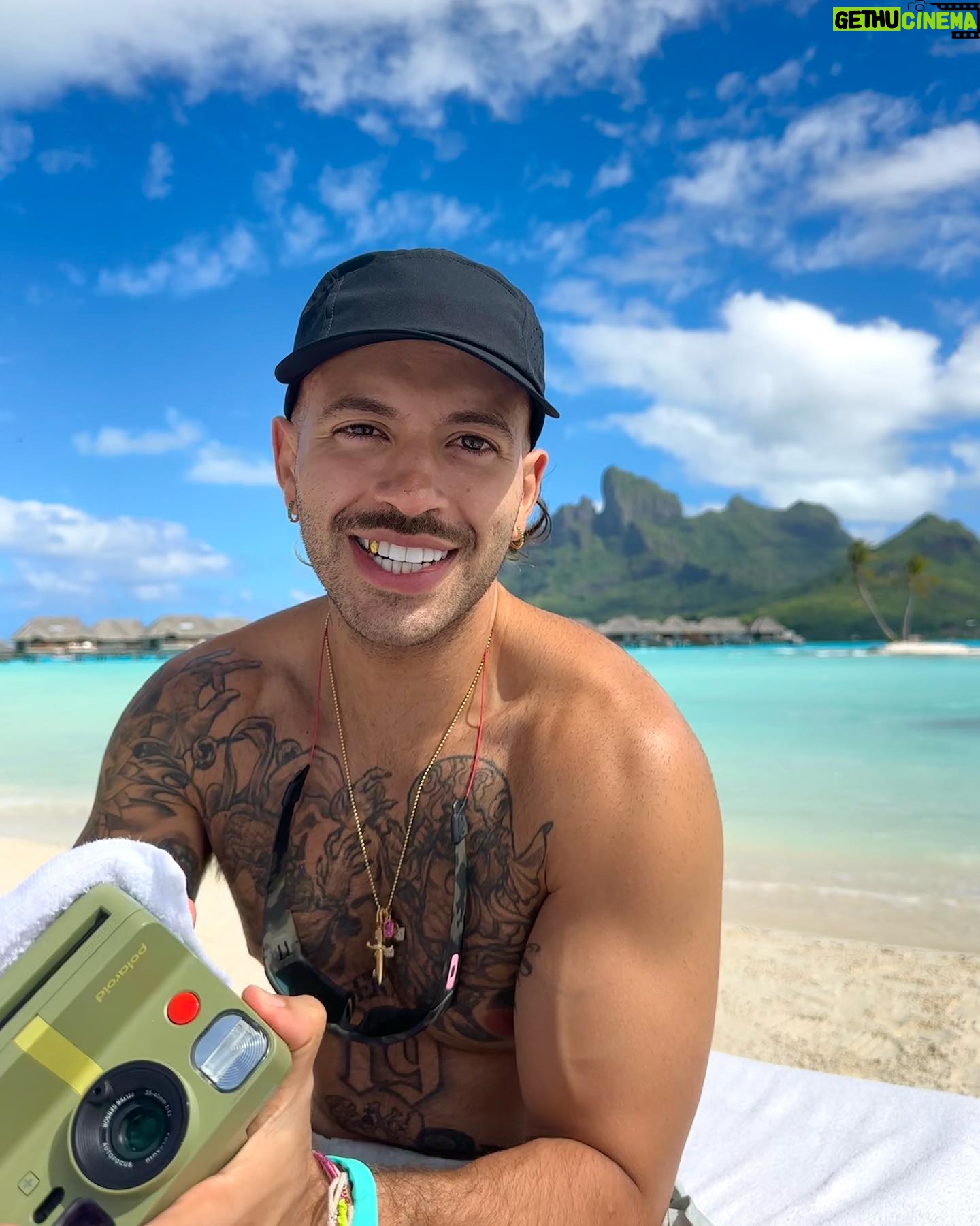 KAROL G - 7.4 Million Likes - Quédate♾️ 🌊🍃☀️🌺💗
