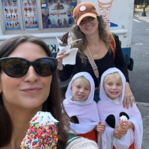 Kaitlan Collins Instagram - 10/10 recommend aunt life. 🐞