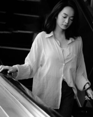 Kaity Nguyễn Instagram - Đủ nắng hoa sẽ nở 
Đủ yêu thương hạnh phúc sẽ đồng đầy 🖤

#yêunhầmbạnthân #friendzone #BinhAn
