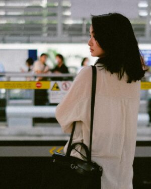 Kaity Nguyễn Instagram - Đủ nắng hoa sẽ nở 
Đủ yêu thương hạnh phúc sẽ đồng đầy 🖤

#yêunhầmbạnthân #friendzone #BinhAn