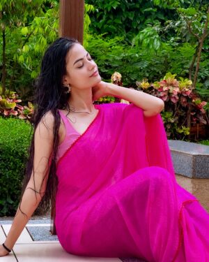 Kajal Sharma Instagram - 🌷