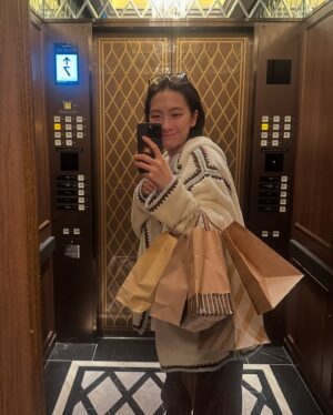 Kang Ji-young Instagram - 🐽😋🐽😋🍻