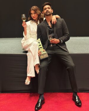 Kanupriya Gupta Instagram - 🏆 Iconic Couple Creator of the year 🏆

There is no better feeling in the world than seeing your hard work, being appreciated that two in the form of an award. 😍 
It is because of your incredible love, support and encouragement that we are here today and have become the best couple creator in INDIA🇮🇳 You guys are ICONIC!!

Also a big thank you to our family and friends for supporting us and always having so much faith in us….♥️
 And a very special thank you to the whole team at @cloutpocketaces without whom we wouldn’t be here today 🥳

Thank you @middayindia for making this possible! ♥️

#soICONIC #RoKan