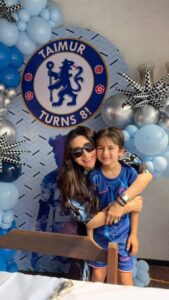 Actress Karisma Kapoor HD Photos and Wallpapers December 2024