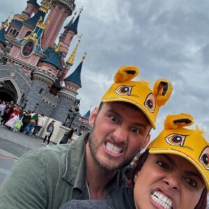 Kat Graham Instagram - It’s the most wonderful time of the year! Happy birthday to my husband, @bryantwood . Another trip around the sun, galaxy, universe, quantum field of space and time, everything and nothingness, and all the other things you love to explore. Thank you for being a great partner to me and a wonderful Papa to all of our animals and the nature we live in. I love you to the moon and back and then back again. Boomerang that thang 😍🪃
