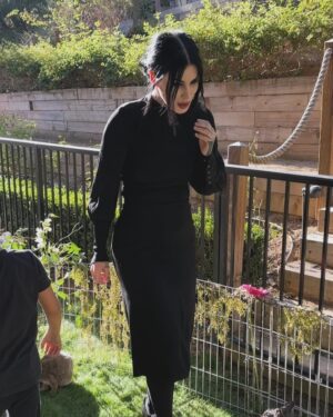 Kat Von D Instagram - Thank you @parishilton for inviting us to celebrate your sweet baby girls first birthday today!  @sammidoll and I loved getting to take a tiny little break from tour and bonding over some much needed mom-time!

We love your beautiful, growing family! 🖤