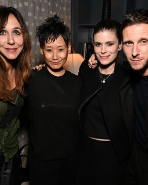 Kate Mara Instagram - Last night my sister Rooney and I had the pleasure of hosting celebrating our friends @liberiachimprescueprotection 

Please visit the website (in my bio) to learn more about their incredible work rescuing and rehabilitating orphaned chimpanzees in Liberia. They need your help now more than ever. 
Every dollar counts and makes a huge difference in these animals lives🖤