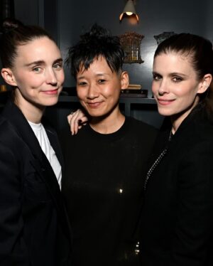 Kate Mara Instagram - Last night my sister Rooney and I had the pleasure of hosting celebrating our friends @liberiachimprescueprotection 

Please visit the website (in my bio) to learn more about their incredible work rescuing and rehabilitating orphaned chimpanzees in Liberia. They need your help now more than ever. 
Every dollar counts and makes a huge difference in these animals lives🖤