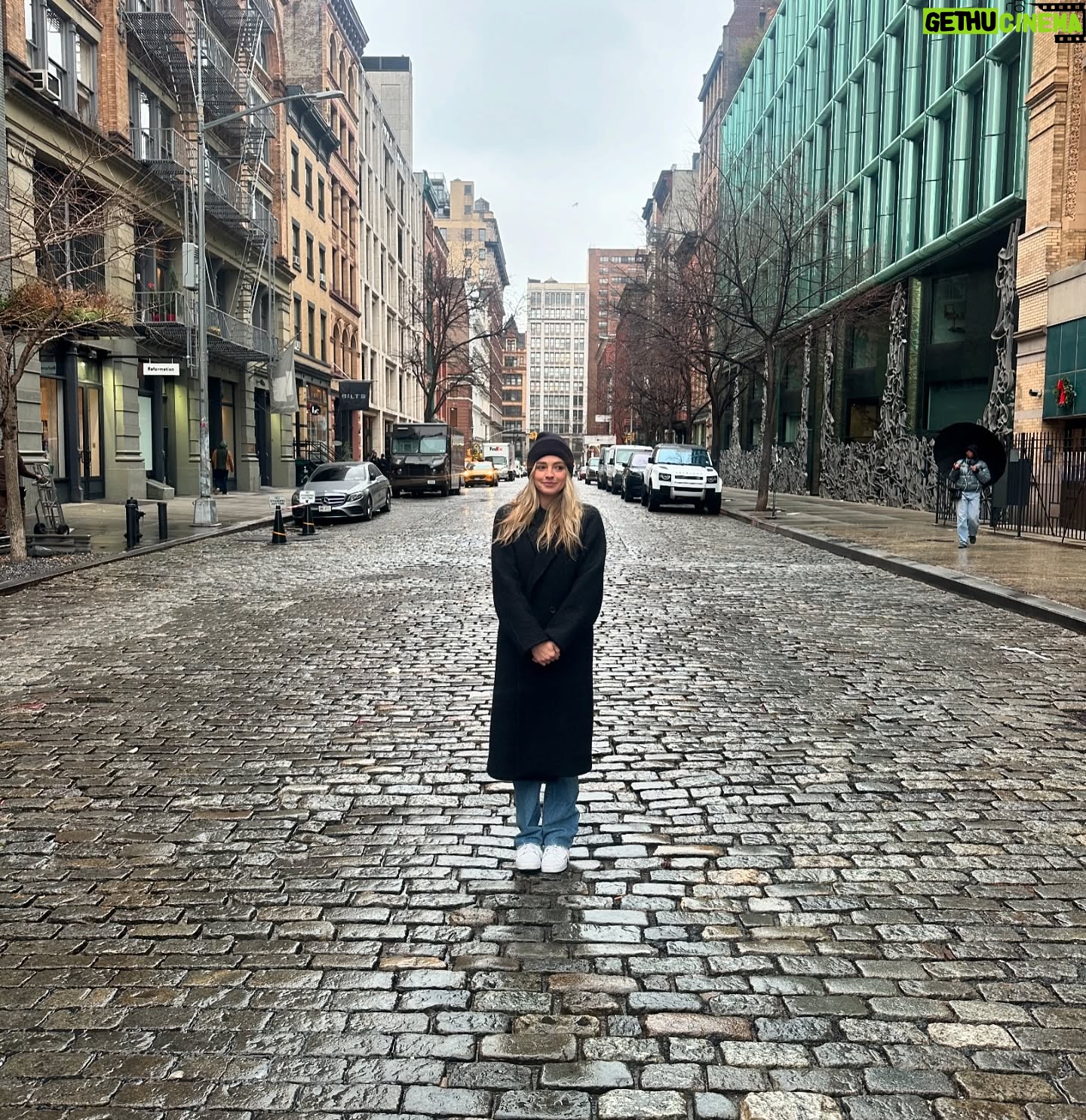 Katelyn Tarver - 13.7K Likes - A little nyc dump for you while you’re hopefully rotting away on a couch somewhere 💕