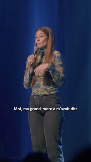 Katherine Levac Instagram - Tag ton éducatrice préférée. 
Moi c’est @pamepeterson11 🤍

Toujours en tournée avec mon spectacle L’Homme de ma vie dans lequel j’aborde la chose la plus controversée au monde : les coachs du sommeil. 

Lien dans ma bio pour des petits billets !